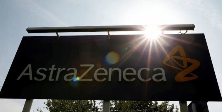 CORONAVIRUS: L'UE PRÉCOMMANDE 300 MILLIONS DE VACCINS À ASTRAZENECA