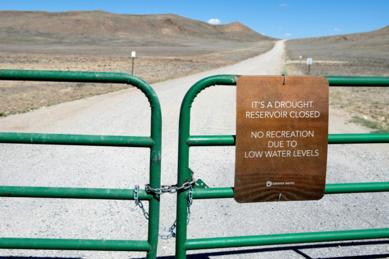 L'accès barré, en raison de la sécheresse, à la retenue d'eau d'Antero, dans le Colorado, le 14 mai 2026 ( AFP / Jason Connolly )