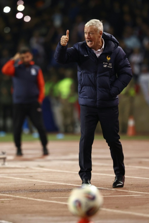 Le sélectionneur des Bleus Didier Deschamps lors de la victoire française 3-1 en Azerbaïdjan, le 16 novembre 2025 à Bakou ( AFP / FRANCK FIFE )