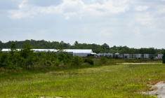 Le centre de rétention de migrants surnommé "Alcatraz des alligators", à Ochopee (Floride), le 25 juin 2026 ( AFP / CHANDAN KHANNA )