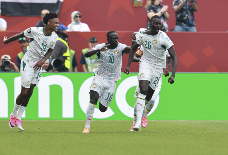 Le Sénégal cartonne l'Irak et peut croire à la qualif