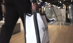 Paris: Shein accueille ses premiers clients au BHV