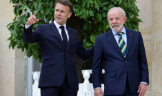 Le président brésilien Luiz Inacio Lula da Silva en visite en France