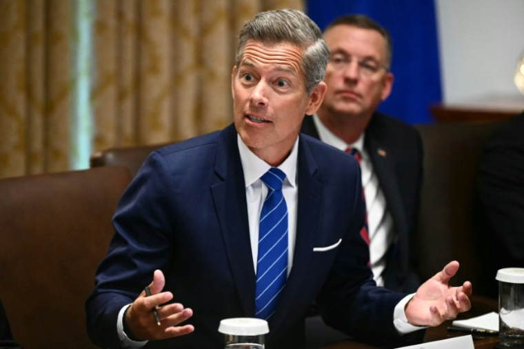 Le ministre américain des Transports, Sean Duffy, lors d'un conseil des ministres à la Maison Blanche, à Washington, le 26 août 2025 ( AFP / Mandel NGAN )