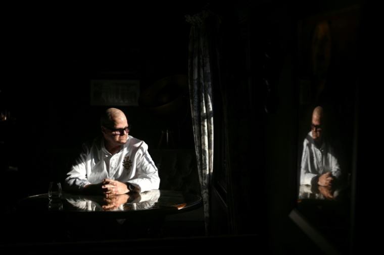 Le chef star britannique Heston Blumenthal, le 19 novembre 2025 dans le village de Bray, à l'ouest de Londres ( AFP / JUSTIN TALLIS )