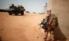 MALI: LA FRANCE ANNONCE AVOIR TUÉ UN HAUT RESPONSABLE D'UNE KATIBA AFFILIÉE À AQMI