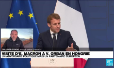 Macron affiche sa volonté de dialogue avec Orban à Budapest