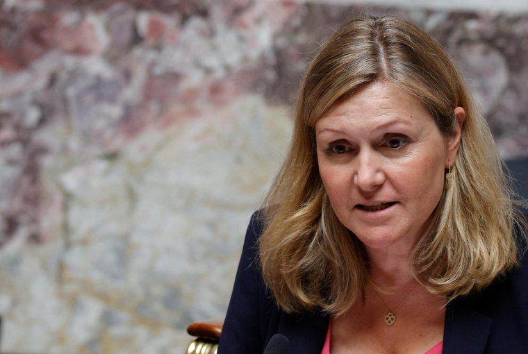 Yael Braun-Pivet, le 18 juillet 2023, à Paris ( AFP / Geoffroy VAN DER HASSELT )