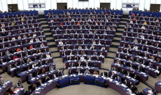 ( AFP / FREDERICK FLORIN )