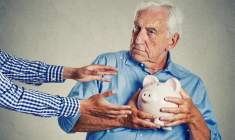 Attention aux arnaques avec les livrets d'épargne (Crédits : ©  pathdoc - stock.adobe.com)