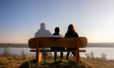 Impôts et succession : que faire après le décès d’un parent ? / iStock.com - Ralf Geithe