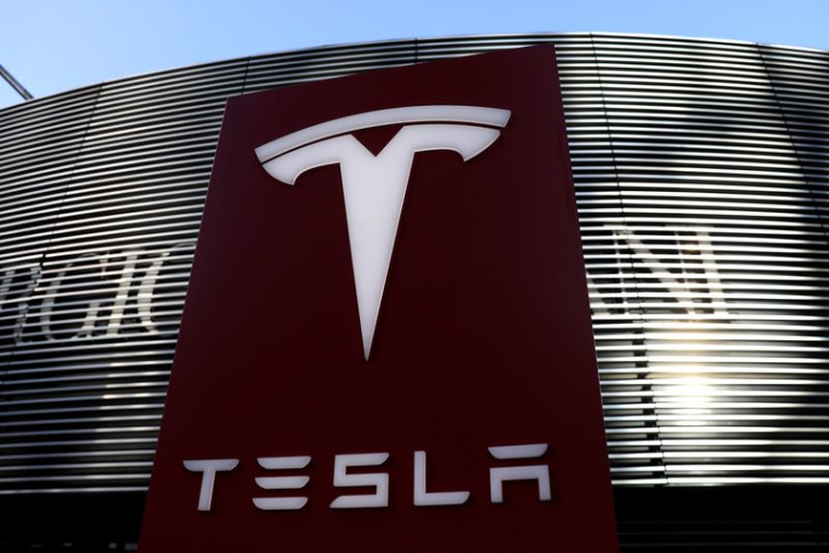 USA: TESLA REQUIS DE RAPPELER 158.000 VÉHICULES POUR UN PROBLÈME D'ÉCRAN TACTILE