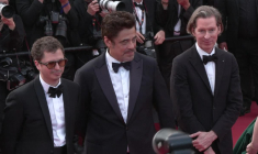 Cannes : Wes Anderson et l'équipe de "The Phoenician scheme" monte les marches