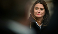 La secrétaire nationale des écologistes, Marine Tondelier, le 17 décembre 2024 à Paris ( AFP / LOU BENOIST )