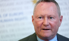 Michael O'Flaherty, en avril 2024, à Strasbourg ( AFP / FREDERICK FLORIN )