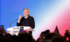 Le leader de La France insoumise, Jean-Luc Mélenchon, à la Fête de l'Humanité, au Plessis-Pâté, au sud de Paris, le 11 septembre 2026 ( AFP / GEOFFROY VAN DER HASSELT )