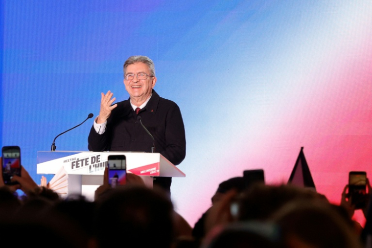 Le leader de La France insoumise, Jean-Luc Mélenchon, à la Fête de l'Humanité, au Plessis-Pâté, au sud de Paris, le 11 septembre 2026 ( AFP / GEOFFROY VAN DER HASSELT )