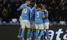 Naples reprend provisoirement la tête de la Serie A après sa victoire contre l’Atalanta