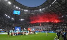 Les virages du Vélodrome s'en prennent aux dirigeants de l'OM