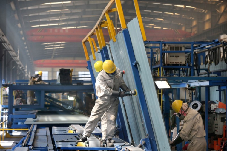 CHINE: L'ACTIVITÉ DU SECTEUR MANUFACTURIER PROGRESSE ENCORE EN MAI
