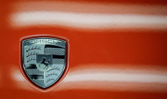 ( AFP / RONNY HARTMANN )