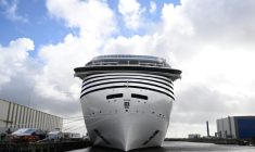 Le MSC World Europa, premier paquebot construit en France propulsé au GNL (gaz naturel liquéfié), le 24 octobre 2022 à Saint-Nazaire ( AFP / DAMIEN MEYER )