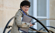 La ministre française de la Transition écologique Monique Barbut, à Paris le 25 février 2026. ( AFP / Ludovic MARIN )