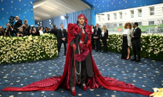 La chanteuse et actrice Teyana Taylor arrive au gala du Met à New York, le 5 mai 2025  ( AFP / ANGELA WEISS )