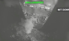 Image tirée d'une vidéo, le 5 septembre 2026, diffusée par le Commandement central des États-Unis (CENTCOM) sur X montrant ce que le CENTCOM présente comme une frappe des forces armées américaines contre un pétrolier iranien, le M/T Downy, au large de l'île de Kharg ( US Central Command (CENTCOM) / Handout )