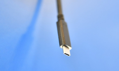 Un câble USB-C. ( AFP / PAU BARRENA )