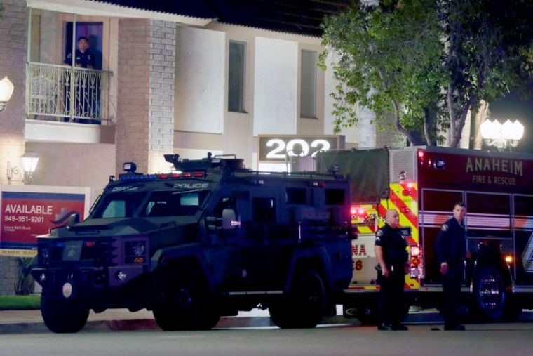 USA: UNE FUSILLADE FAIT PLUSIEURS VICTIMES EN CALIFORNIE