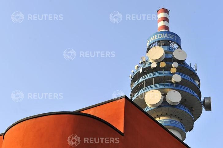MEDIASET PRÉVIENT VIVENDI QU'IL NE RENONCERA PAS À UN DÉDOMMAGEMENT