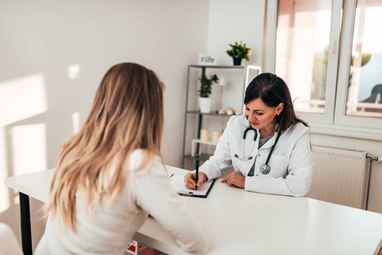Le reste à charge des consultations médicales augmente-iStock-nortonrsx