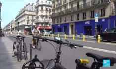 Journée mondiale du vélo : à Paris, la bicyclette a la cote