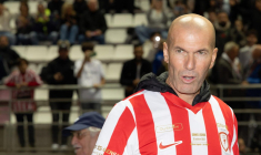 Zidane annonce qu’il sera « bientôt » retour sur un banc