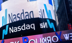 Vue sur le Nasdaq Marketsite, à Times Square