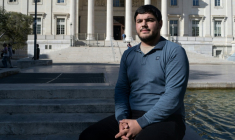Amine Kessaci, à Marseille, le 8 octobre 2024 ( AFP / MIGUEL MEDINA )