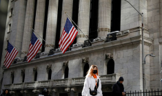 LA BOURSE DE NEW YORK OUVRE EN NETTE BAISSE