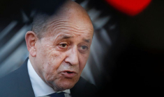 FRANCE: JEAN-YVES LE DRIAN TESTÉ POSITIF AU CORONAVIRUS