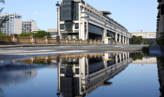 Le bâtiment du ministère de l'économie et des finances dans le quartier de Bercy