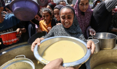 Distribution de nourriture à Gaza-ville, le 25 juillet 2025 ( AFP / Omar AL-QATTAA )
