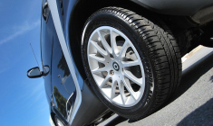 D'ici décembre, de nouvelles voitures-radars circuleront dans le Grand-Est, les Hauts-de-France, la Bourgogne Franche-Comté et la Nouvelle-Aquitaine (illustration). (PublicDomainPictures / Pixabay)