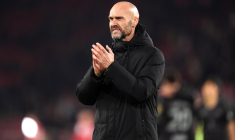 Licencié, un coach de Championship retrouve un job dans un aéroport