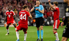 « Le Bayern éliminé à cause d’un scandale arbitral » : la presse allemande enrage