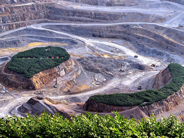 La mine de cuivre à ciel ouvert à Dexing, dans la province centrale du Jiangxi en Chine, photo prise le 17 mai 2025. ( AFP / - )