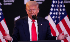 Donald Trump à Washington, aux États-Unis, le 13 août 2025. ( GETTY IMAGES NORTH AMERICA / KEVIN DIETSCH )