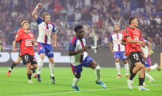 L'OL marche sur Rennes et grimpe sur le podium