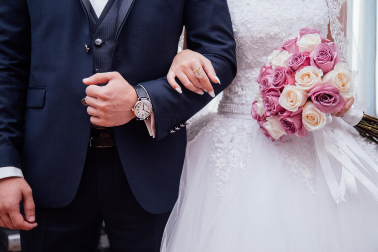 En 2023, les Français dépenseront en moyenne 9873 euros pour la préparation et l’organisation de leur mariage. Illustration. (StockSnap / Pixabay)