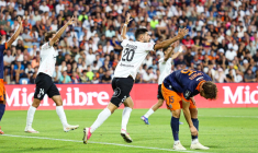 Montpellier accroché, Nancy et Grenoble assurent