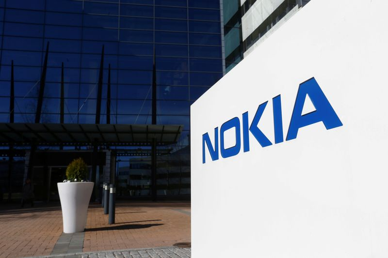 NOKIA S'EST ENGAGÉ SUR DEUX PROJETS STRATÉGIQUES EN FRANCE, DIT BERCY